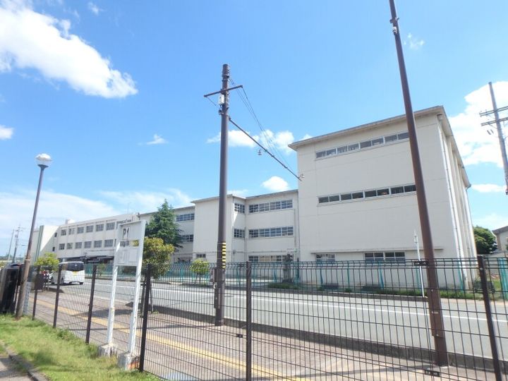 三重県松阪市泉町(一戸建)の賃貸物件の周辺