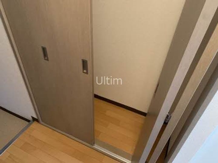 リ・エチカの内装