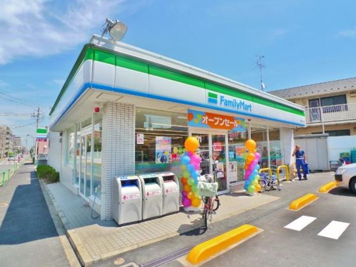 篠田ビルの周辺