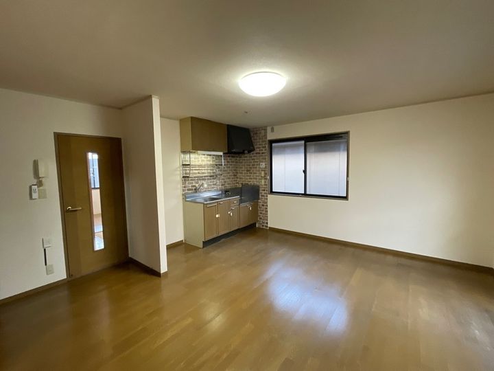 ネオ・コーポ・リラA棟の居間