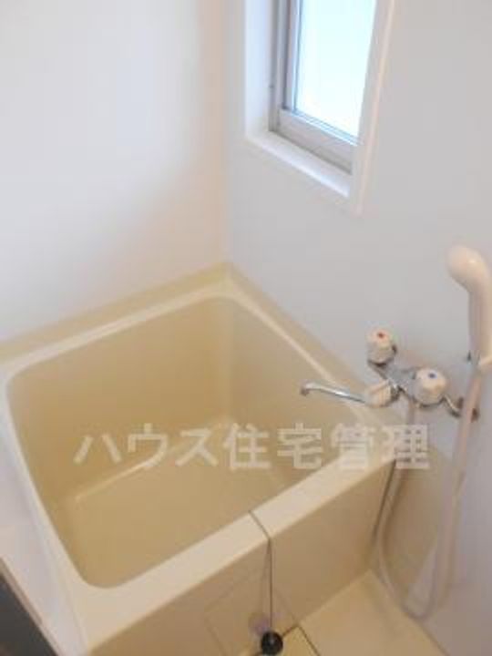 大阪府高槻市大蔵司2(アパート)の賃貸物件の風呂
