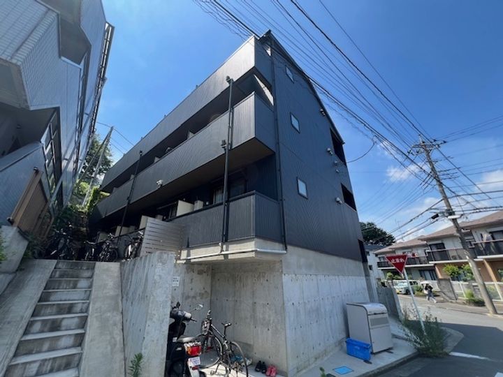 アンジュレジデンスの外観