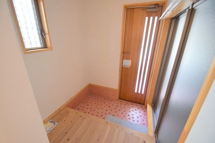 大阪府大阪市鶴見区今津北4(一戸建)の賃貸物件の玄関