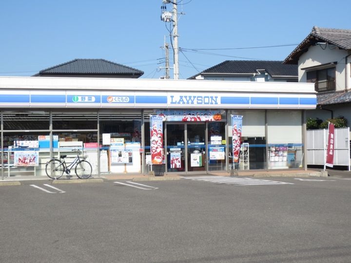 アルティスタ Bの周辺