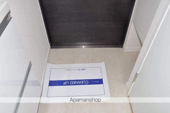 東京都中野区中野3(マンション)の賃貸物件の玄関