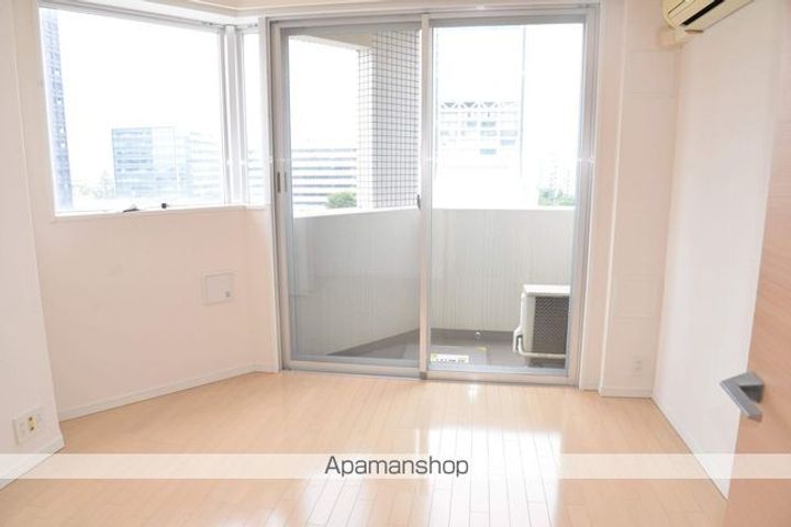 東京都中野区中野3(マンション)の賃貸物件の居間