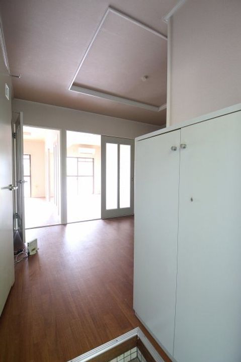 リマーカーブル己斐の玄関