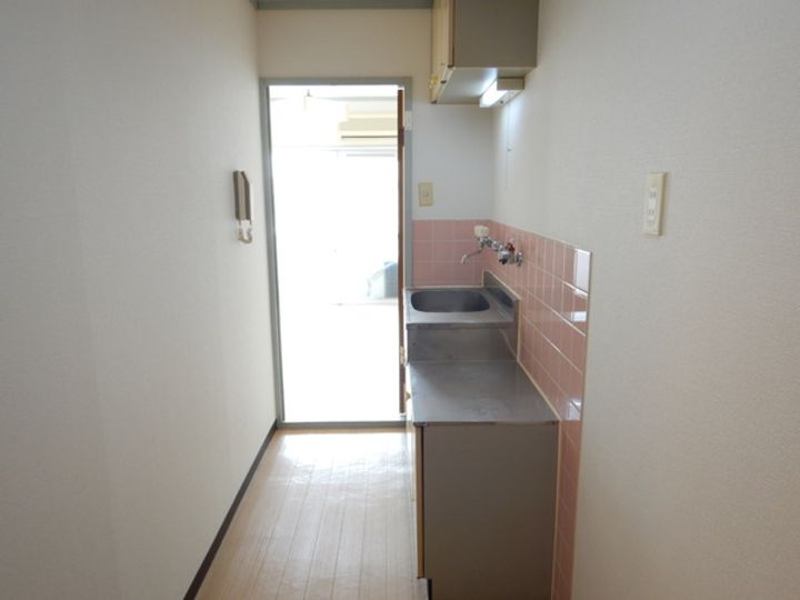 オスカー柳町の内装