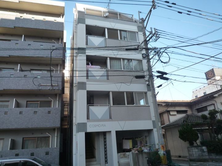 コスモピアの外観