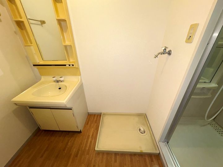 プレジ-ル鳥井原 A棟の内装