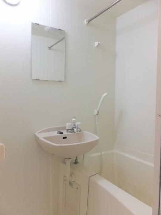 レオパレス阿左美の風呂