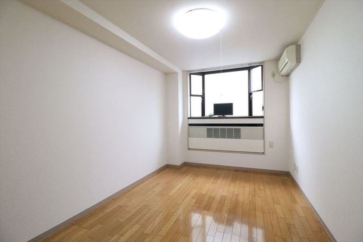 セレクションKUKIの居間