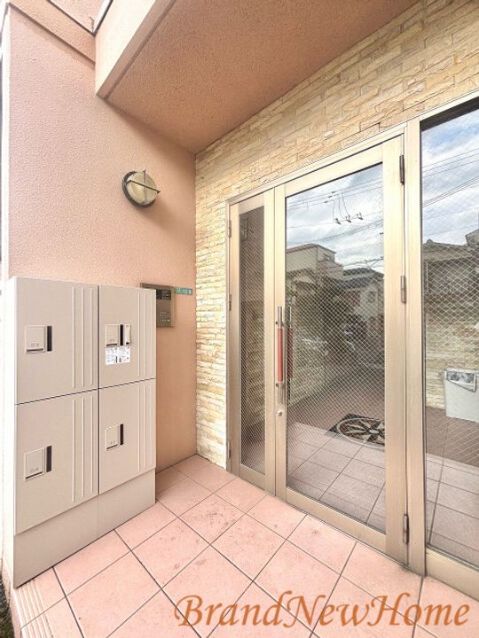 フォンテーヌ上野芝の地図