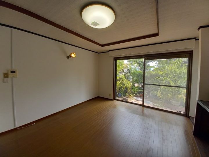 大阪府枚方市田宮本町(一戸建)の賃貸物件の居間
