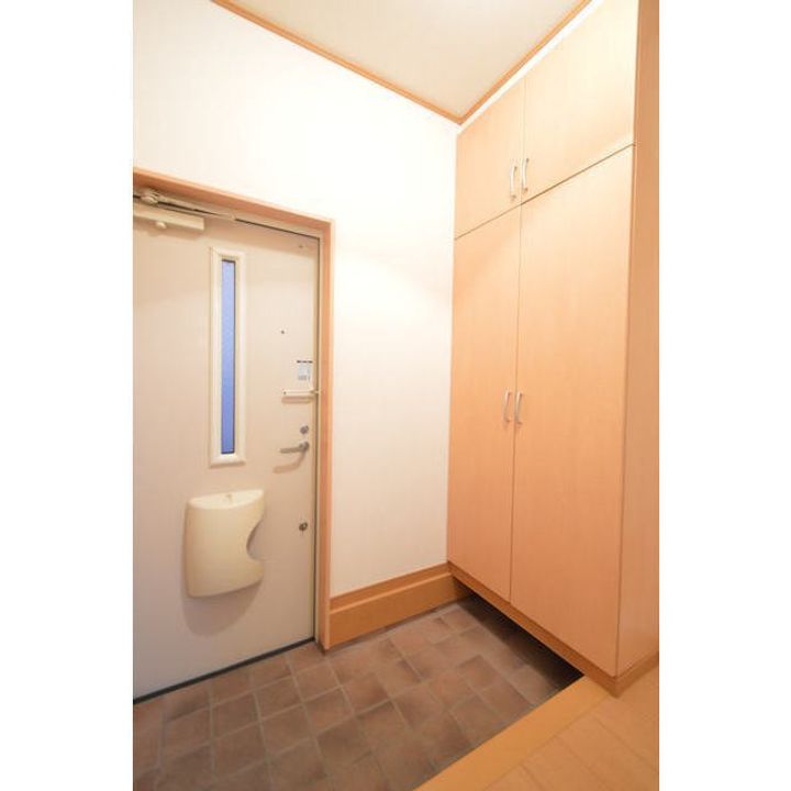 富山県富山市大島2(一戸建)の賃貸物件の玄関