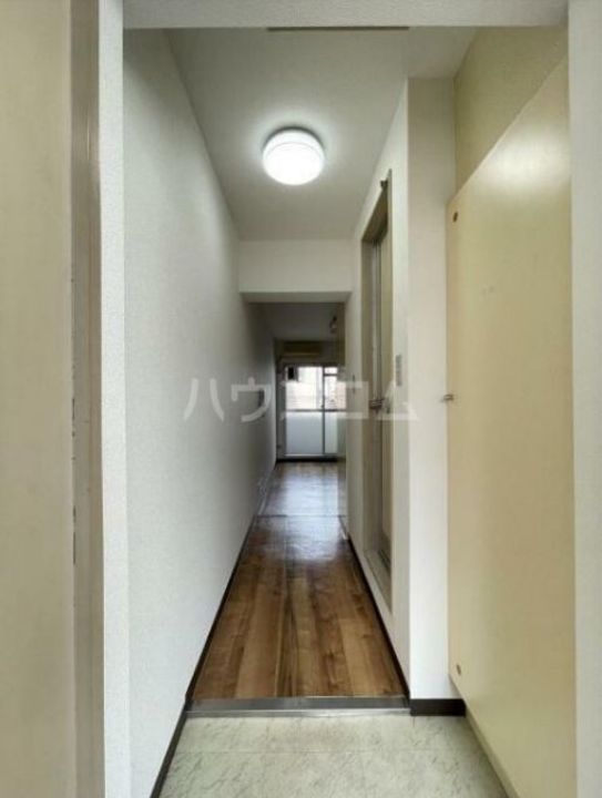 スカイコート川崎大師の玄関