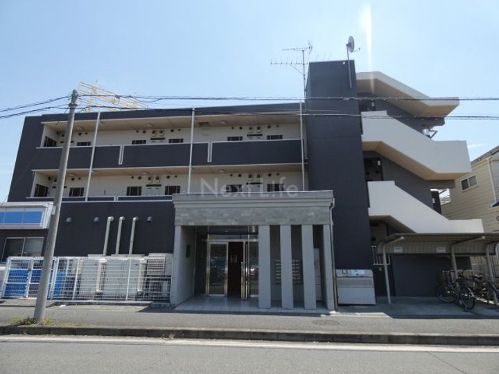 リュミエール東山田の外観