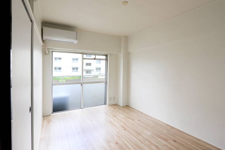 ビレッジハウス仁左平1号棟の内装