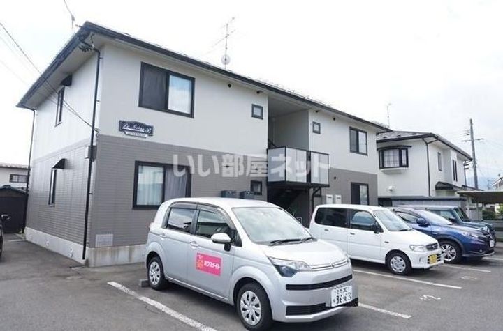 ラ・ネージュB棟の地図