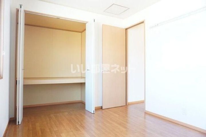 ラ・ネージュB棟の内装