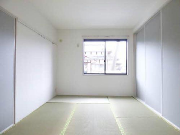 京都府福知山市字堀本堀(アパート)の賃貸物件の居間