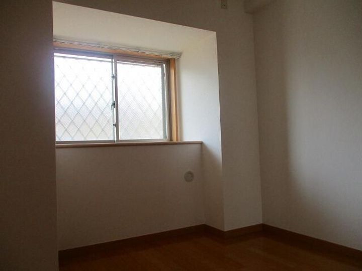 スターフィールド浦和常盤の居間