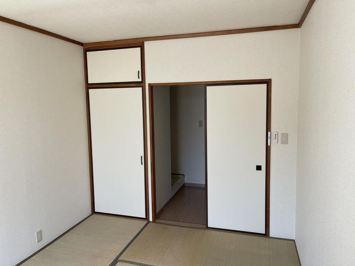 ダイエー聖心苑ハイツ2号館の居間