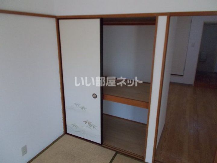 三重県名張市平尾(マンション)の賃貸物件の内装