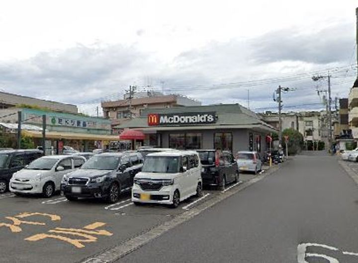 ドレッセ草牟田の周辺