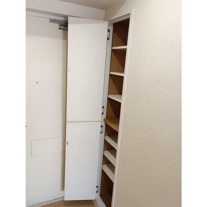 東京都台東区下谷3(マンション)の賃貸物件の玄関