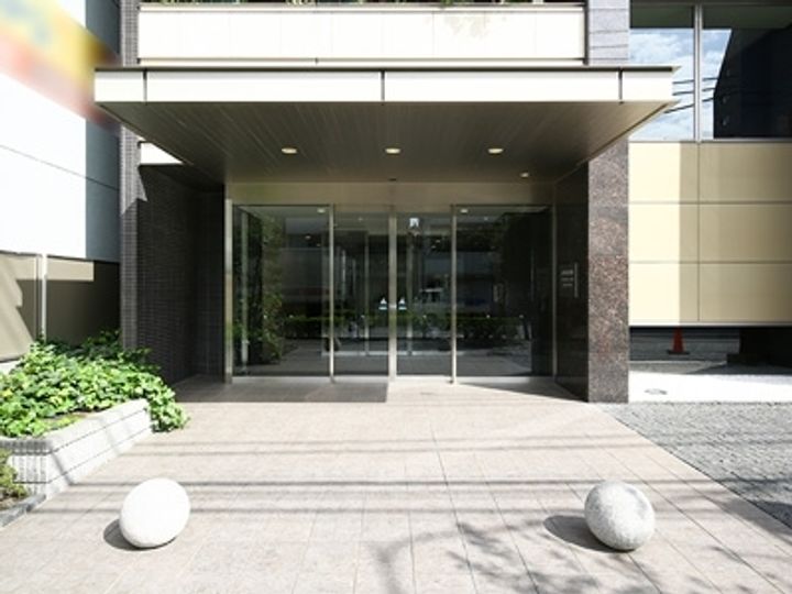 プライムアーバン新宿夏目坂タワーレジデンスの地図
