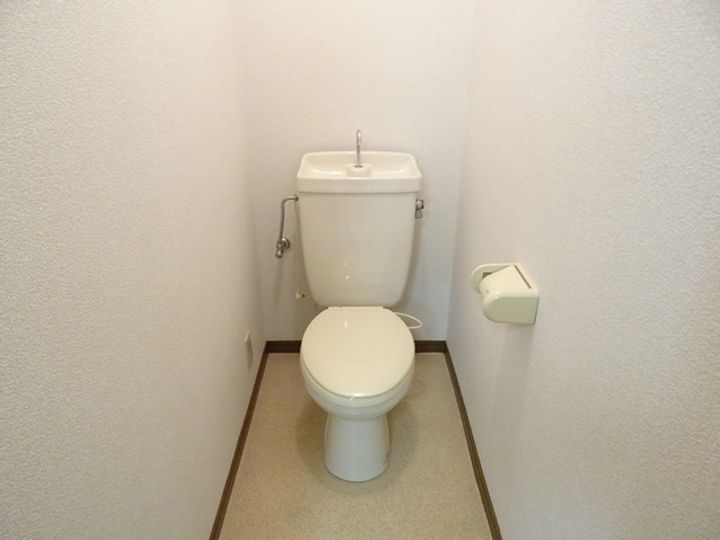 新潟県新潟市中央区天明町(アパート)の賃貸物件の内装