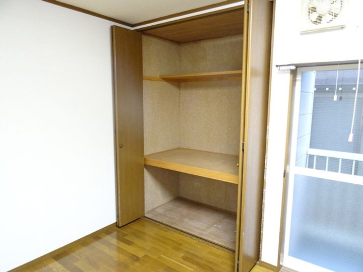 新潟県新潟市中央区天明町(アパート)の賃貸物件の内装