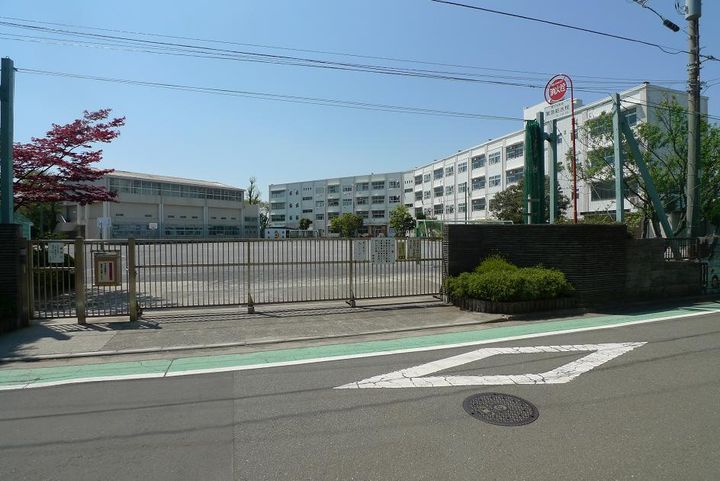 ユーハイツ93Bの周辺