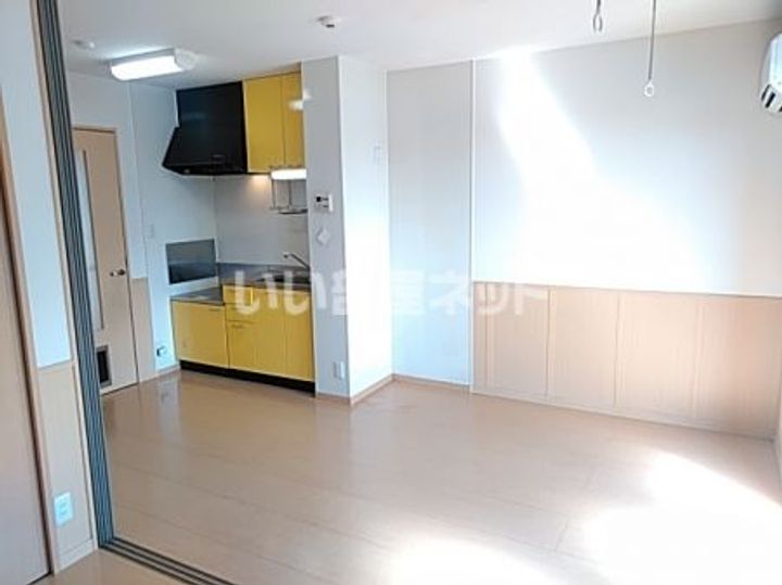 栃木県栃木市平柳町3(アパート)の賃貸物件の居間