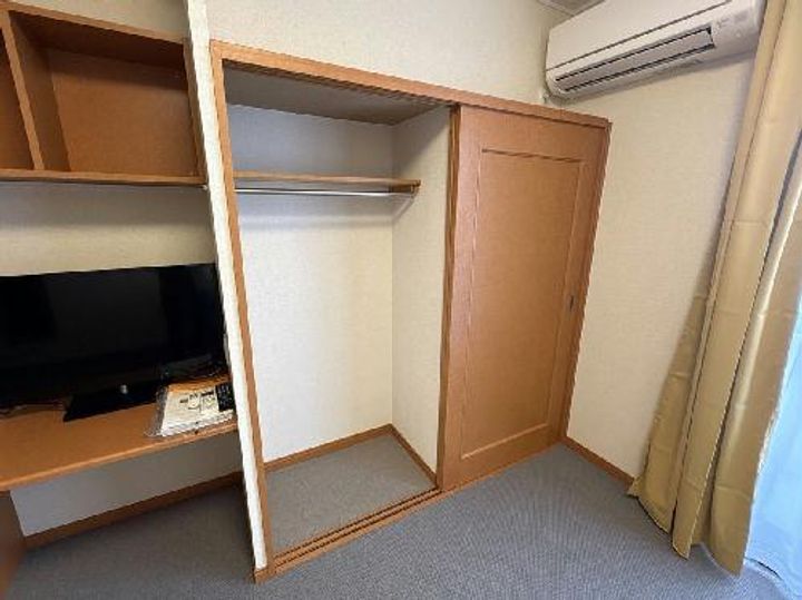 レオパレスブルースカイの内装