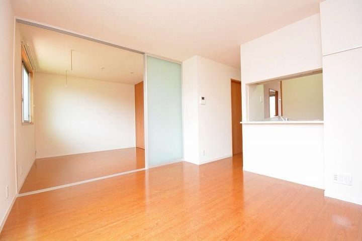 メゾンしおり(ShaMaison)Aの居間