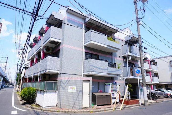 ジュネパレス新松戸第8の外観