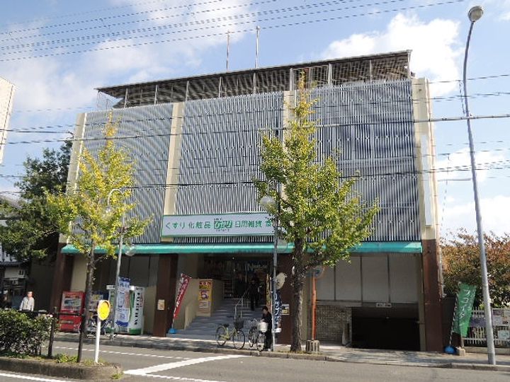 LaFiteIMADEGAWAの周辺