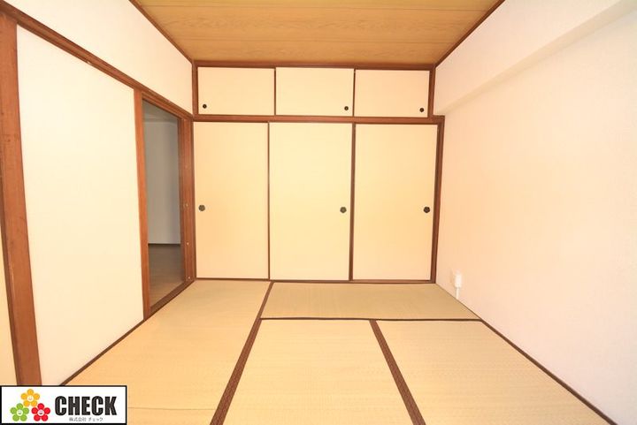 ピースフルハイツの内装