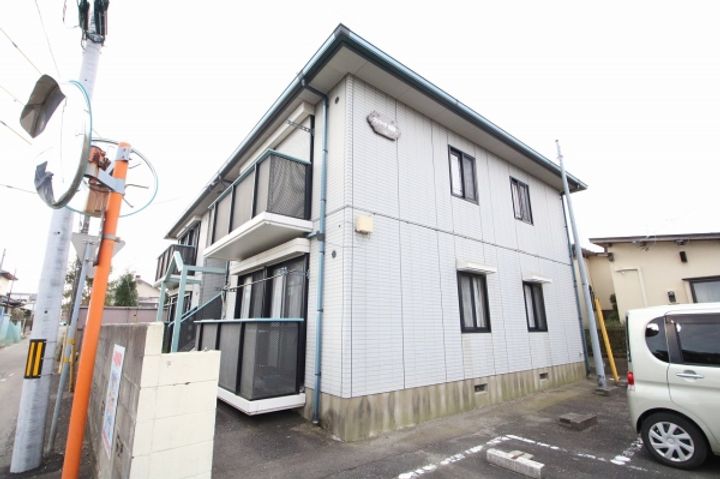 プリマベラ元吉田の外観