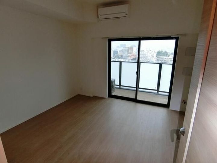 東京都品川区南品川5(マンション)の賃貸物件の居間