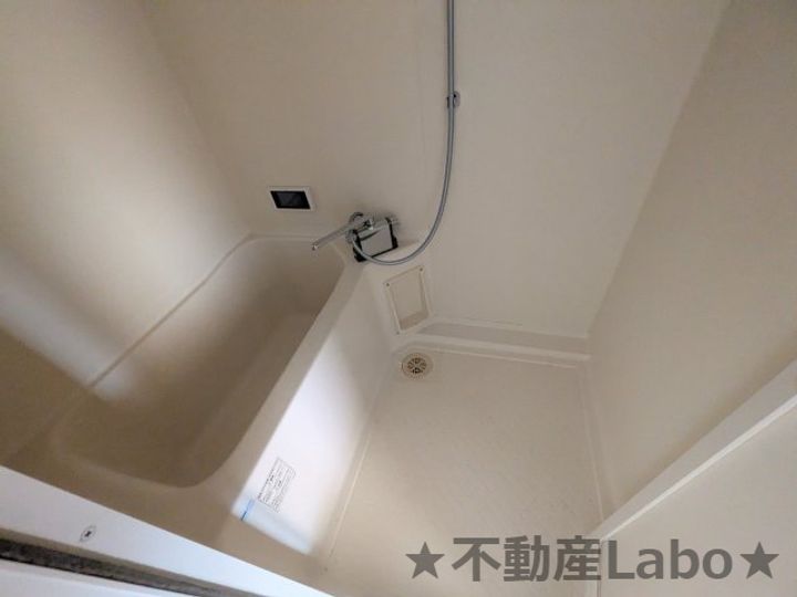 徳島県徳島市応神町古川字井利ノ元(マンション)の賃貸物件の風呂