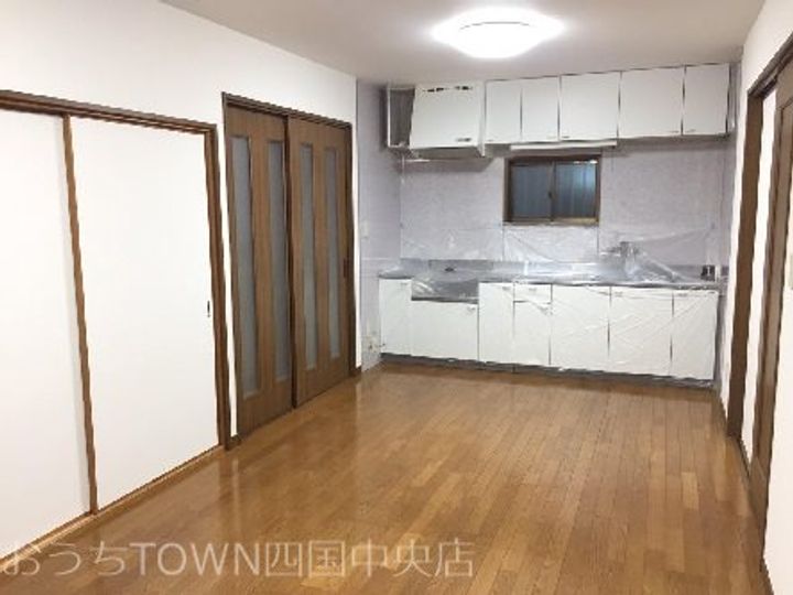 愛媛県四国中央市土居町津根(一戸建)の賃貸物件のキッチン