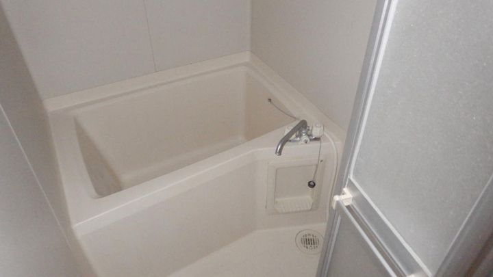 チャイニーズヨウラクAの風呂