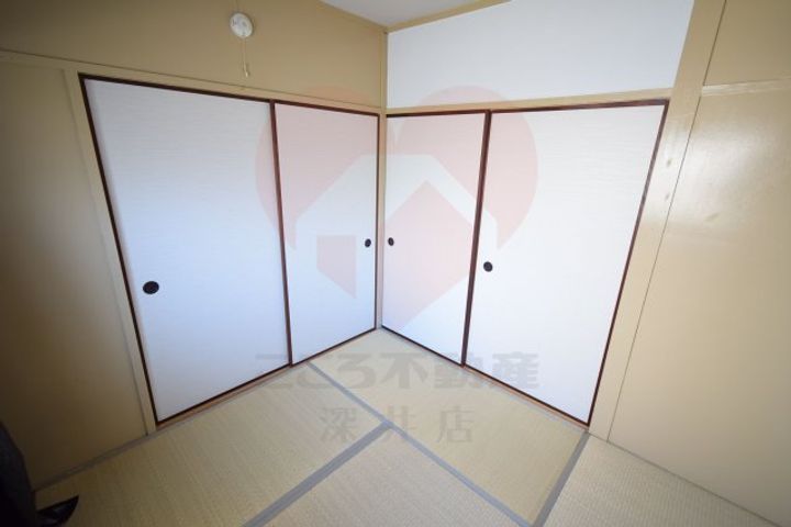 大阪府岸和田市春木旭町(マンション)の賃貸物件の居間