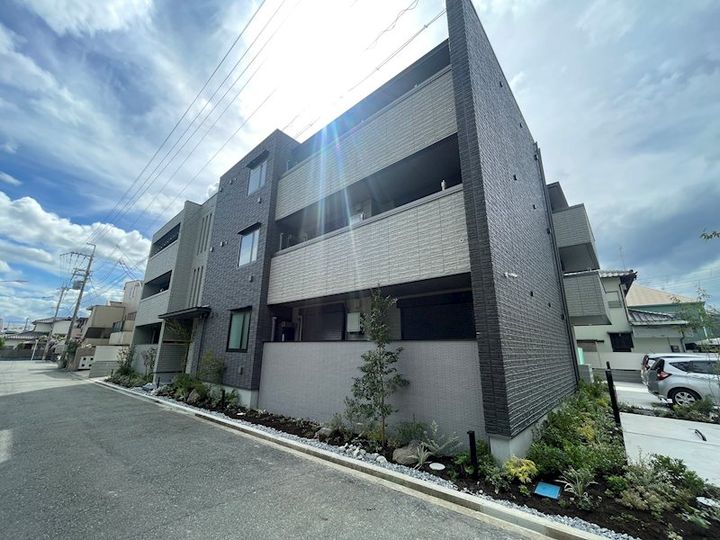大阪府豊中市立花町1(マンション)の賃貸物件の外観
