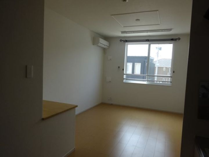 ボヌール伊奈 高蔵館の居間