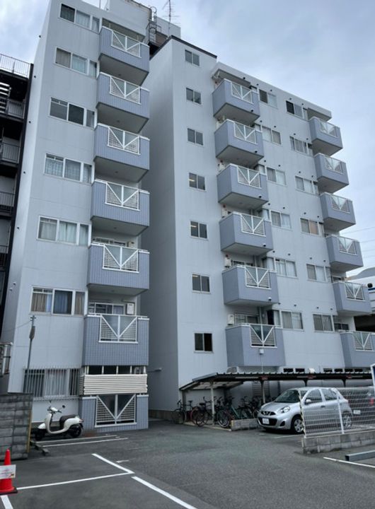 レクシア上新庄の外観