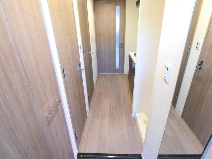 大阪府大阪市淀川区宮原1(マンション)の賃貸物件の玄関